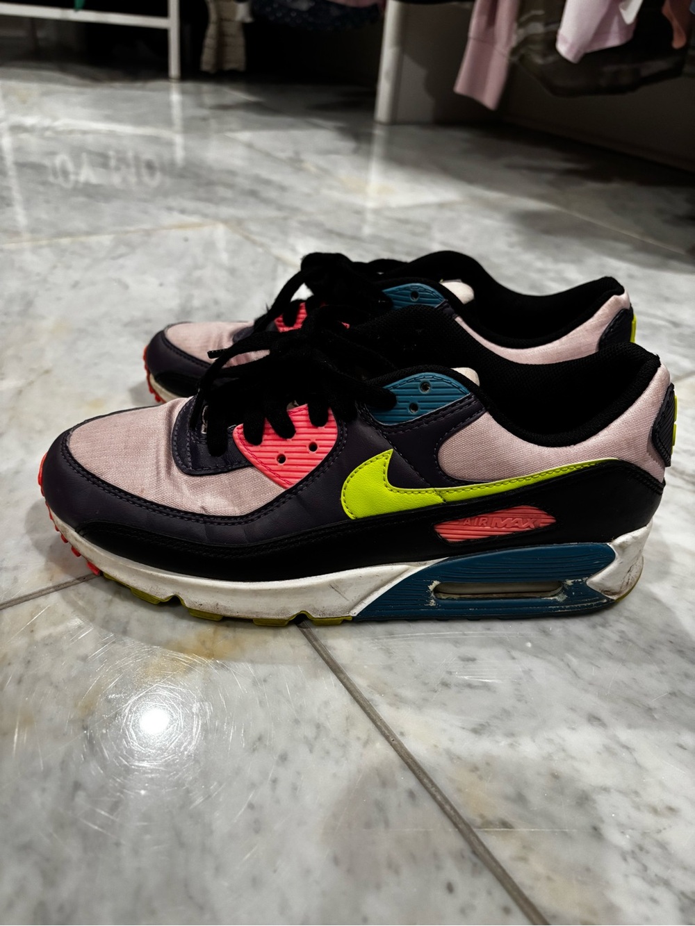 Women Nike airmax 90